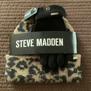 Hat and glove set from Steve Madden, leopard print hat and black gloves